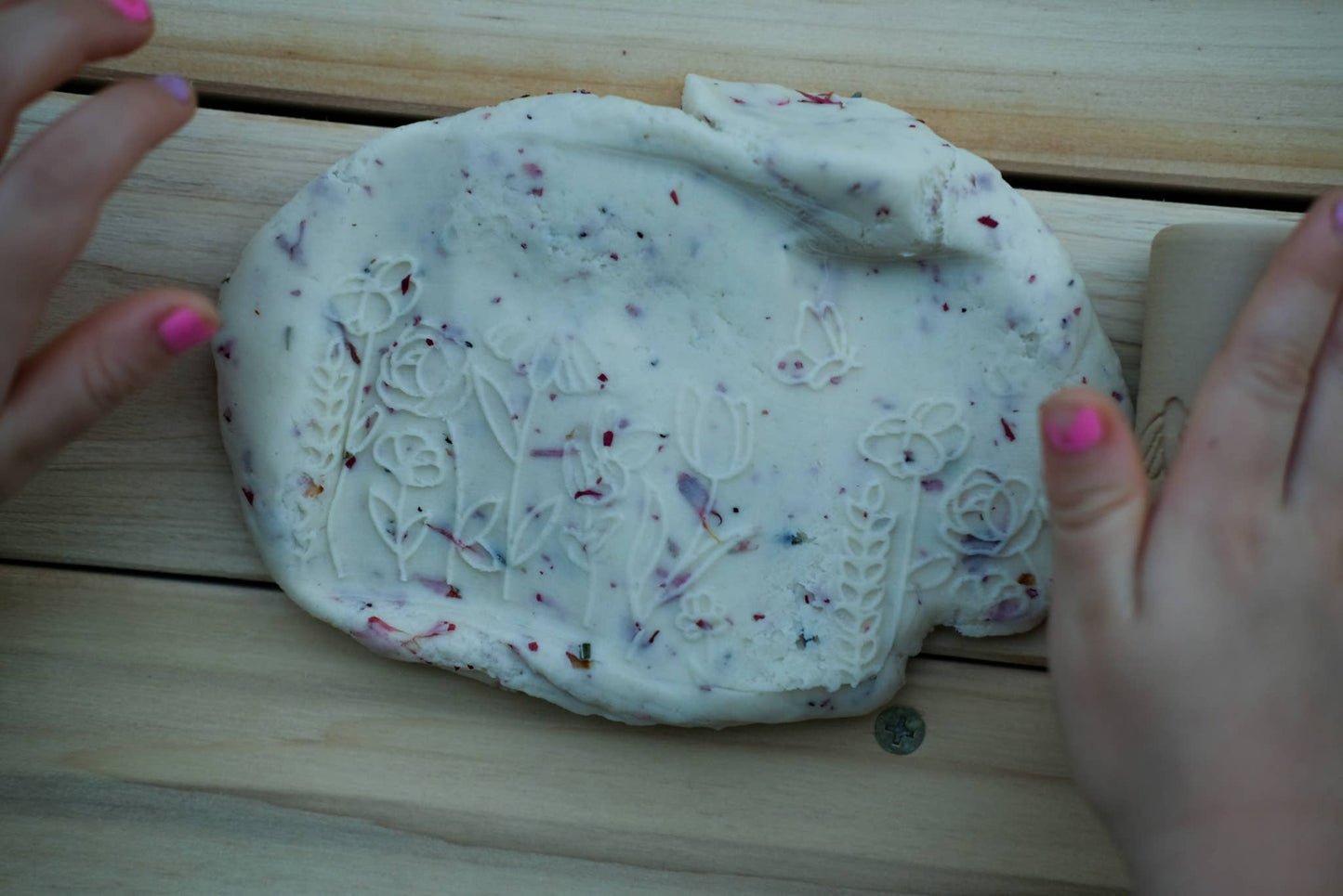 Flower Roller - Eco Pattern Playdough Roller