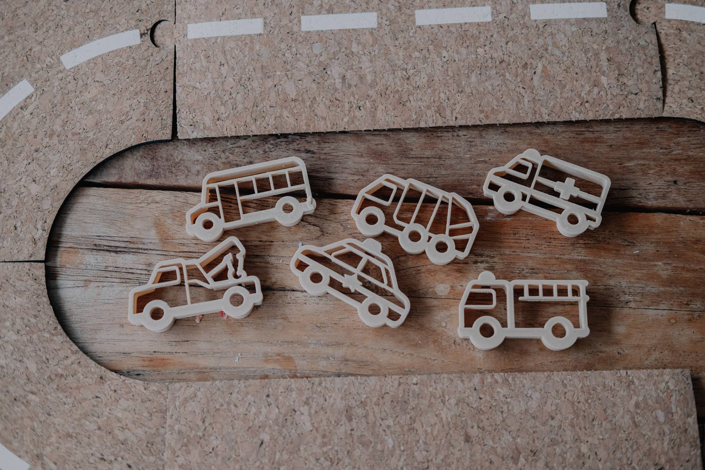 Service Vehicle Cutter Set - Eco Playdough Tool
