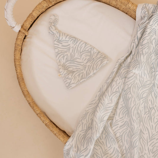 Organic Swaddle Blanket & Hat Set - Waves