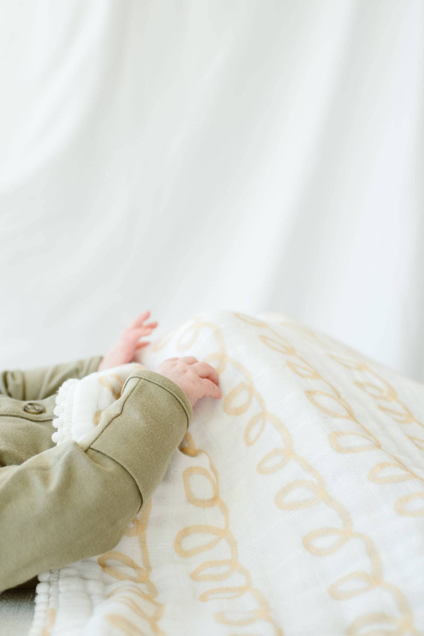 Baby Organic Knotted Gown + Top Knot Hat | Sage Green